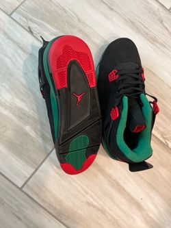 Air Jordan 4 Retro "Gorge Green" – Black / Crimson / Green – Men's US 9.5 / EUR 43 – Brand New / Never Worn