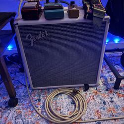 Fender Rumble 25 - Ivory 