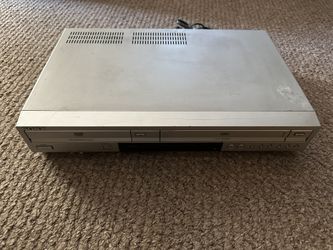 Sony SLVD370P DVD/VCR Progressive Scan Combo Player