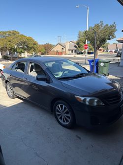 2013 Toyota Corolla LE