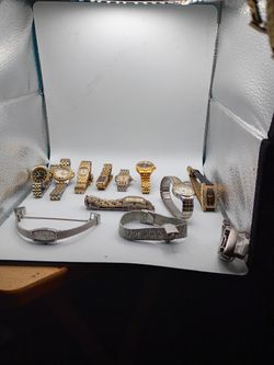 Lot Of 30 Designer Watches. Women's Vintage Gucci, Hamilton, Bulova, Seiko, Elgin And Others 