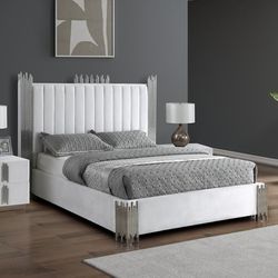 B840 Token Set (White)
QUEEN & KİNG BEDROOM SET💥4PCS (BED,DRESSER,MIRROR,NIGHTSTAND)