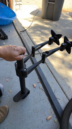 dual monitor desk mount