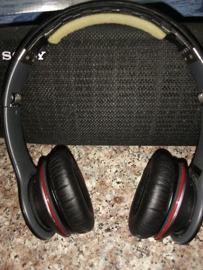 Beats  Headphones (Wired)