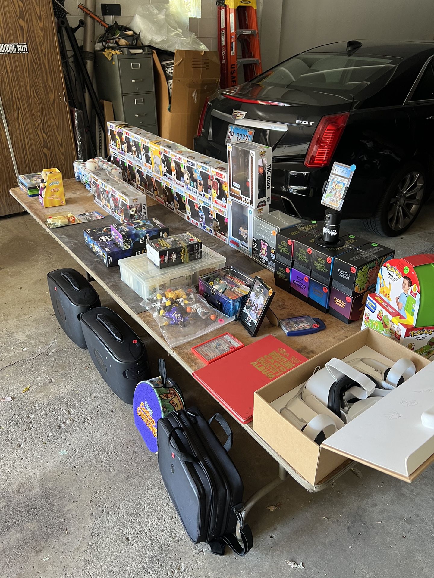 GARAGE SALE (Vernon Hills) Actually Cool Stuff