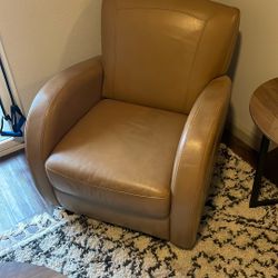 Swivel Chair 