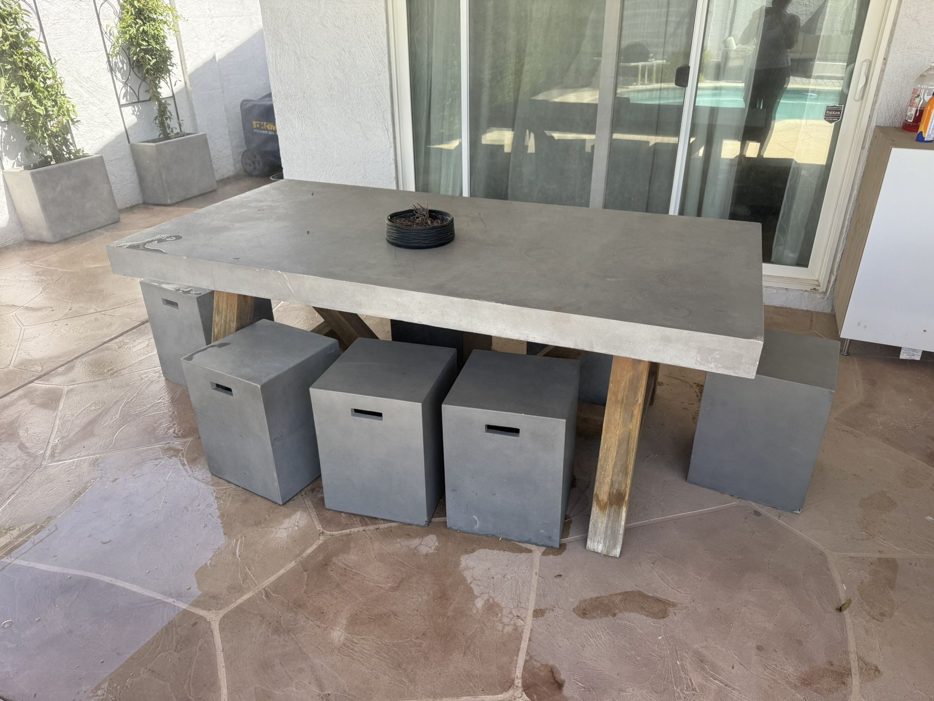 Concrete/ Teak Outdoor Table 