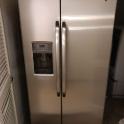 Stainless Steel GE Refrigerator 