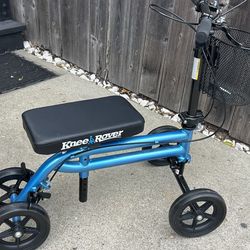 KneeRover Deluxe KneeCycle - Steerable , Foldable Knee Scooter for Surgery Recovery, Blue $170 New
