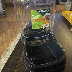 Gravity Pet Feeder Food And Drink $5