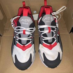 Nike React