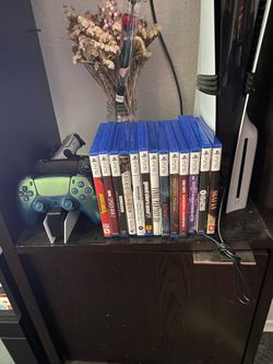 Ps5 pro 2TB with disc drive/13 games