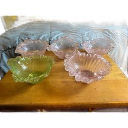 Fratelli Toso Murano overshot glass fruit bowls,