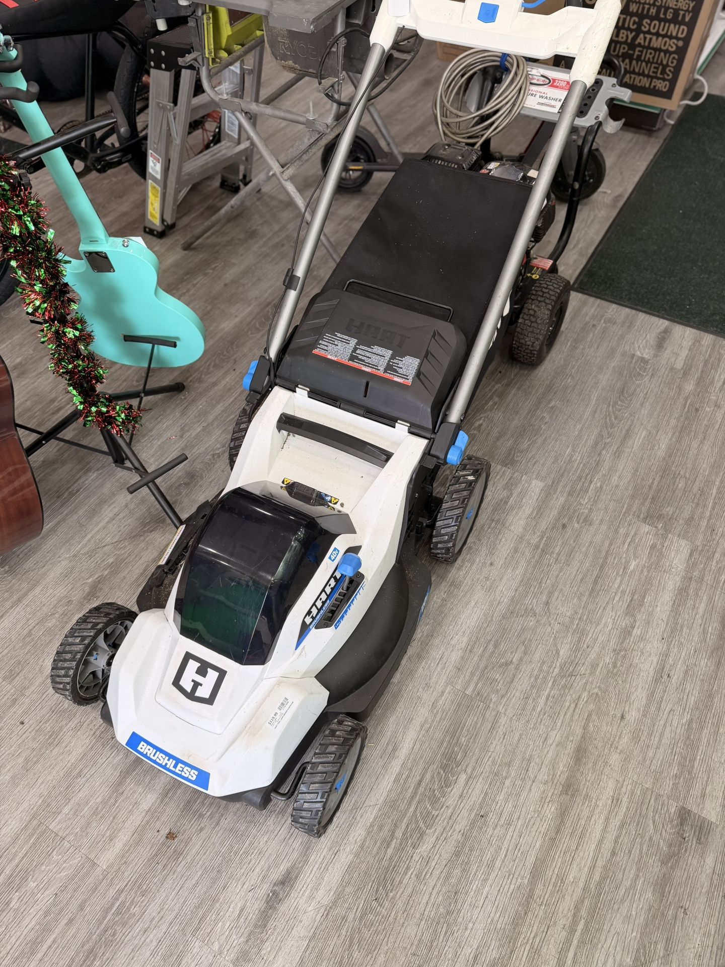 Hart Lawn Mower HLMP04VNM For Sale!!