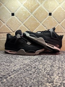 -Jordan 4 “Black canvas” -Size 10M -Barely used -All stars ✨  -Rep box -Shipping available -Dm for more info