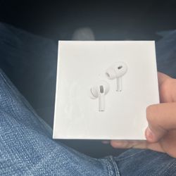 New AirPods Pro 2s 