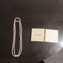 Japan Glass Fox Pearl Strand Necklace With Glass Diamond Bow Tie Clasp