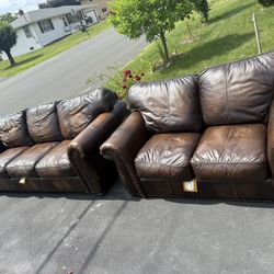 Letter couch