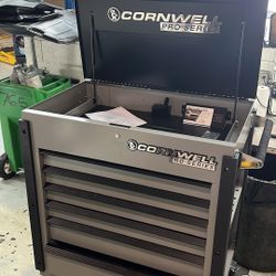 Cornwell Pro Serious Roll Box