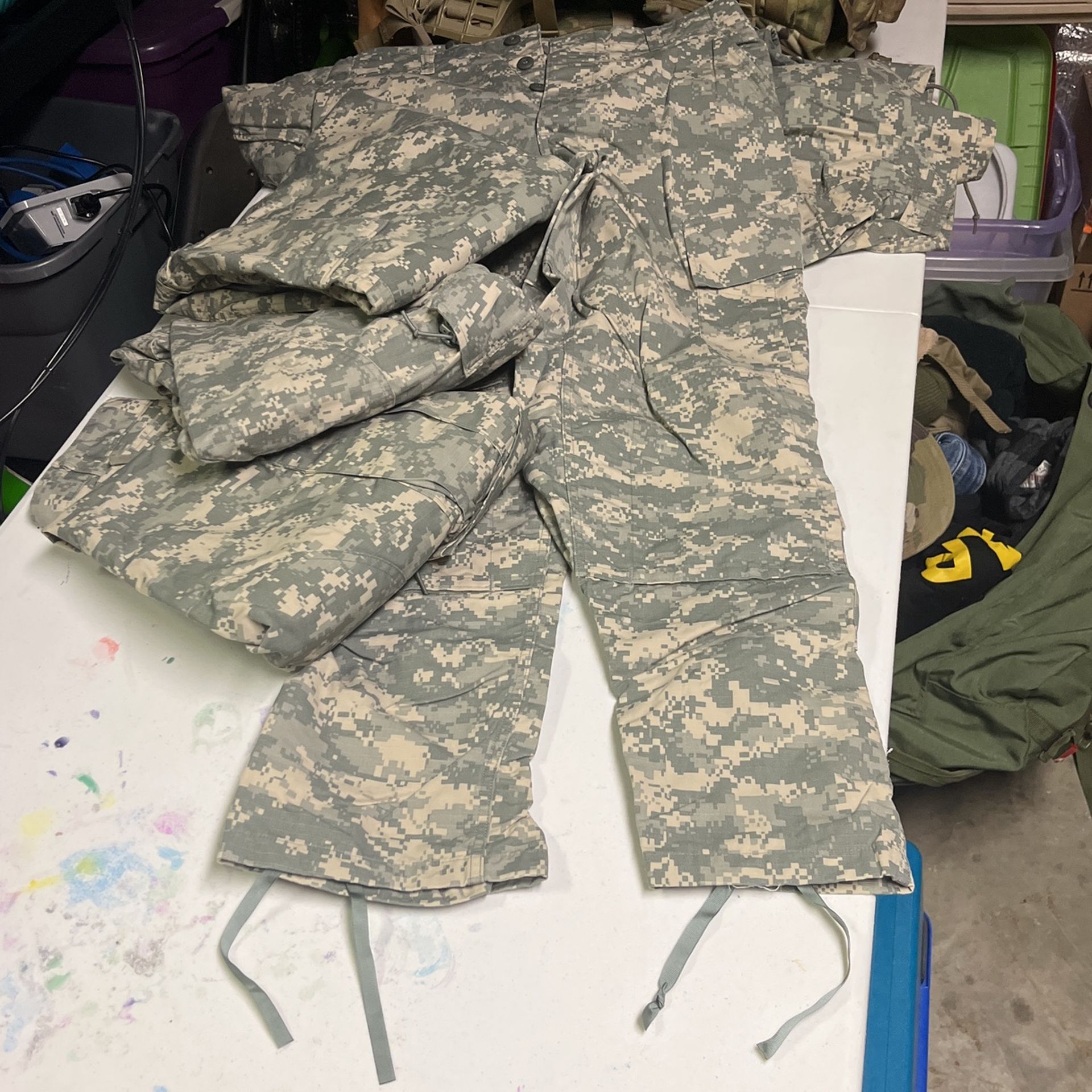 (3) Pair Of ACU TROUSERS PANTS MILITARY MEDIUM REGULAR