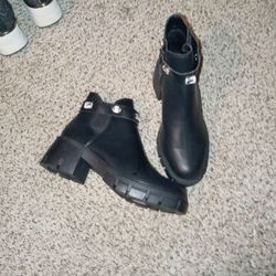 Steve Madden Boots