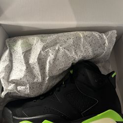 JORDAN 6’s ELECTRIC GREEN SIZE 11 NEW