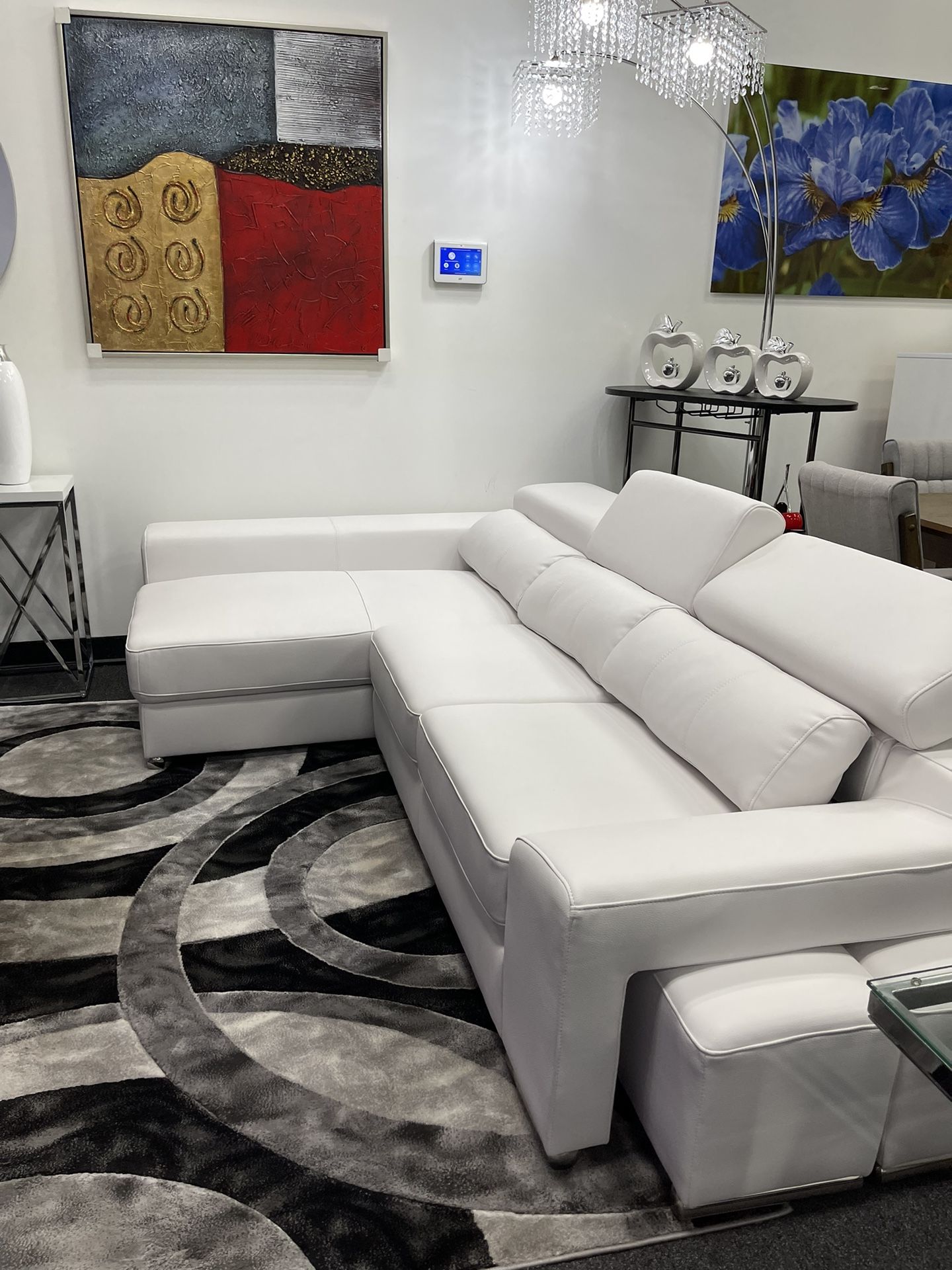 ‼️🛏️🛋️WHITE LEATHER MODERN SECTIONAL ON SALE🔥‼️