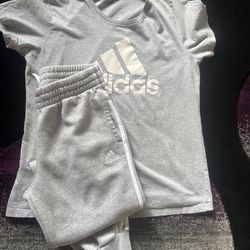 💰Adidas Set Women Are Girls 💰