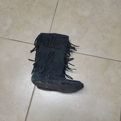 Minitonka Boots