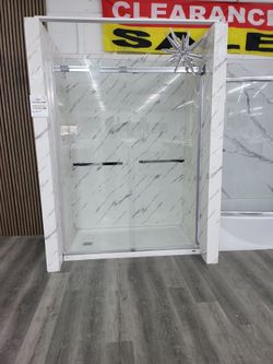 Shower base & Glass Doors