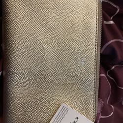 Coach Gold Coin Purse 