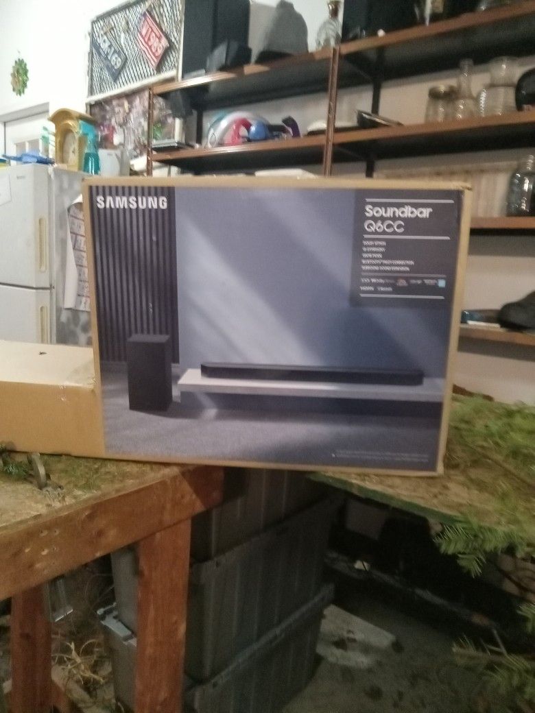 Samsung Q6CC Soundbar & Subwoffer