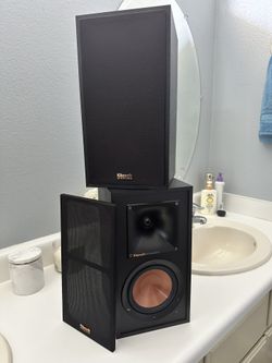 Klipsch Wisa Wireless Speakers