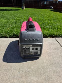 Honda EU2000I Generator