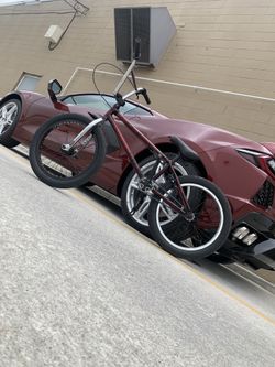 Kink Titan II. Full custom
