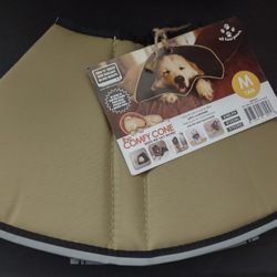 The Comfy Cone Reversible Reflective Pet Dog Cone Size Medium

NEW