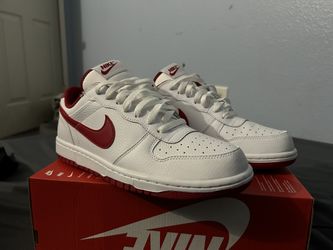 Nike big lows men size 9.5 brand new 