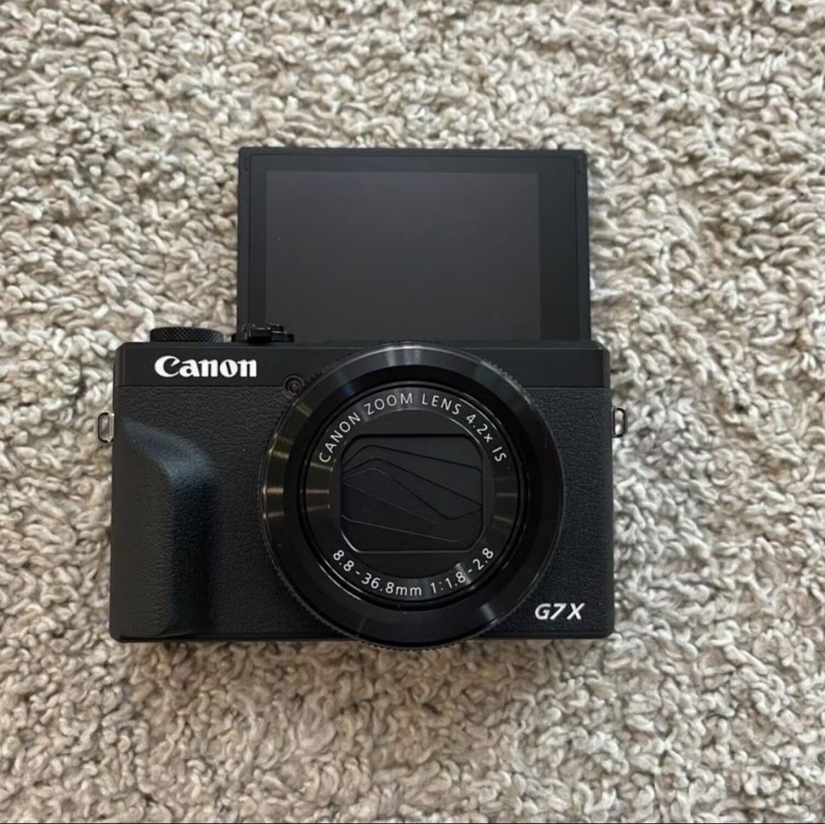 Camera Canon G7X Mark iii