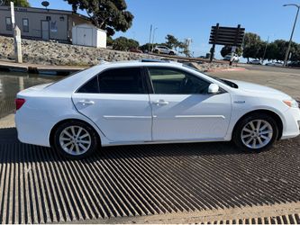 2014 Toyota Camry Hybrid