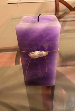 Lavender scented candle