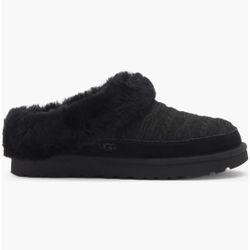 Uggs New Authentic Size 8 