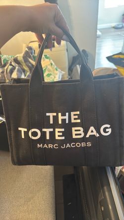 Marc Jacob’s tote bag