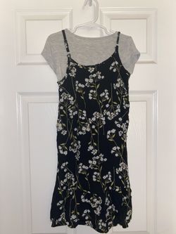 Girls Dresses Size 6/7