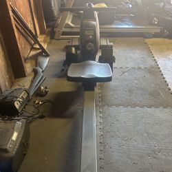 Rowing Machine 