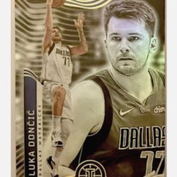 2021-22 Panini Illusions LUKA DONCIC #70 Mavericks / Lakers