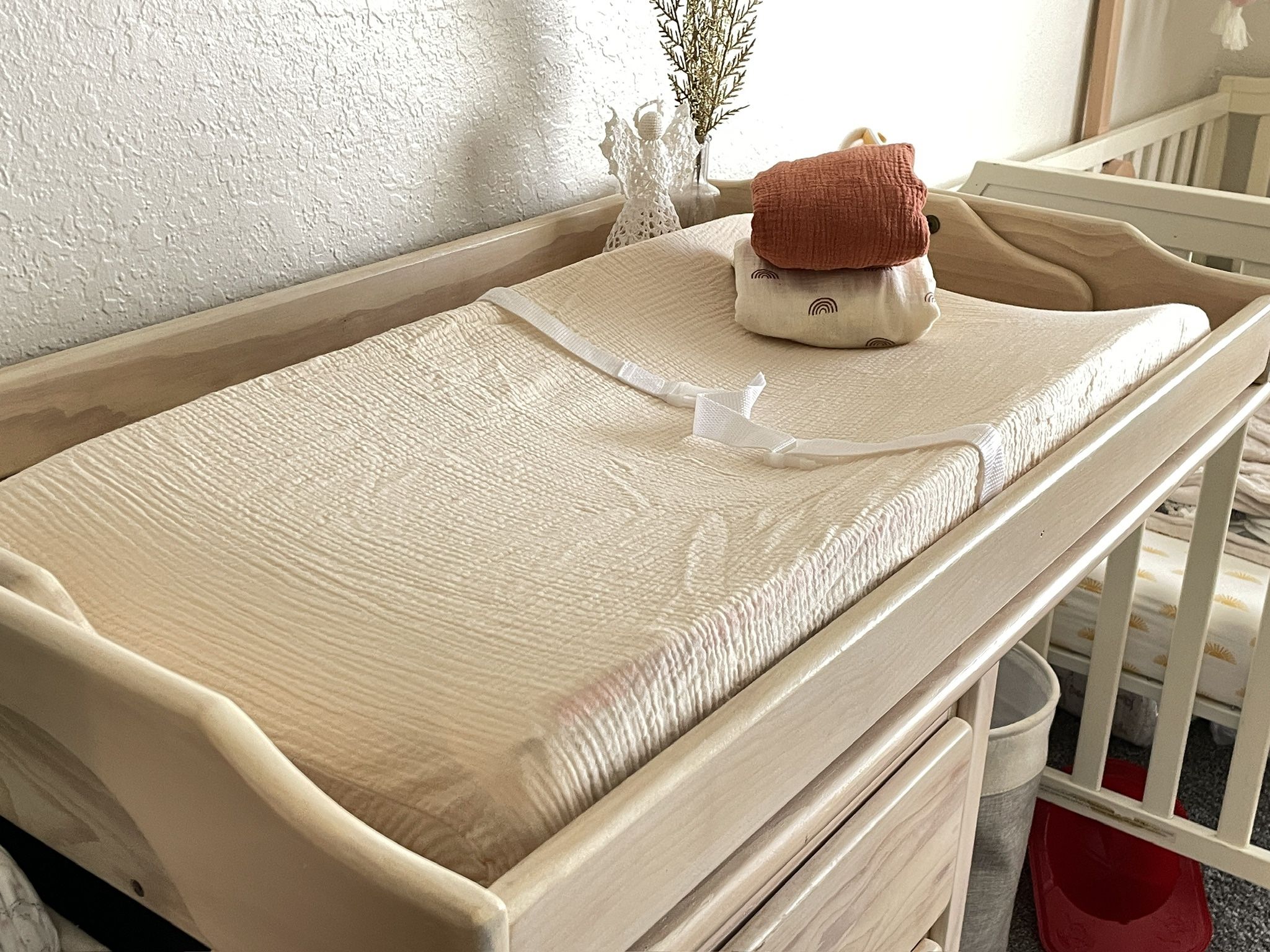 Changing Pad + 3 Soft Covers + 3 Waterproof Liners