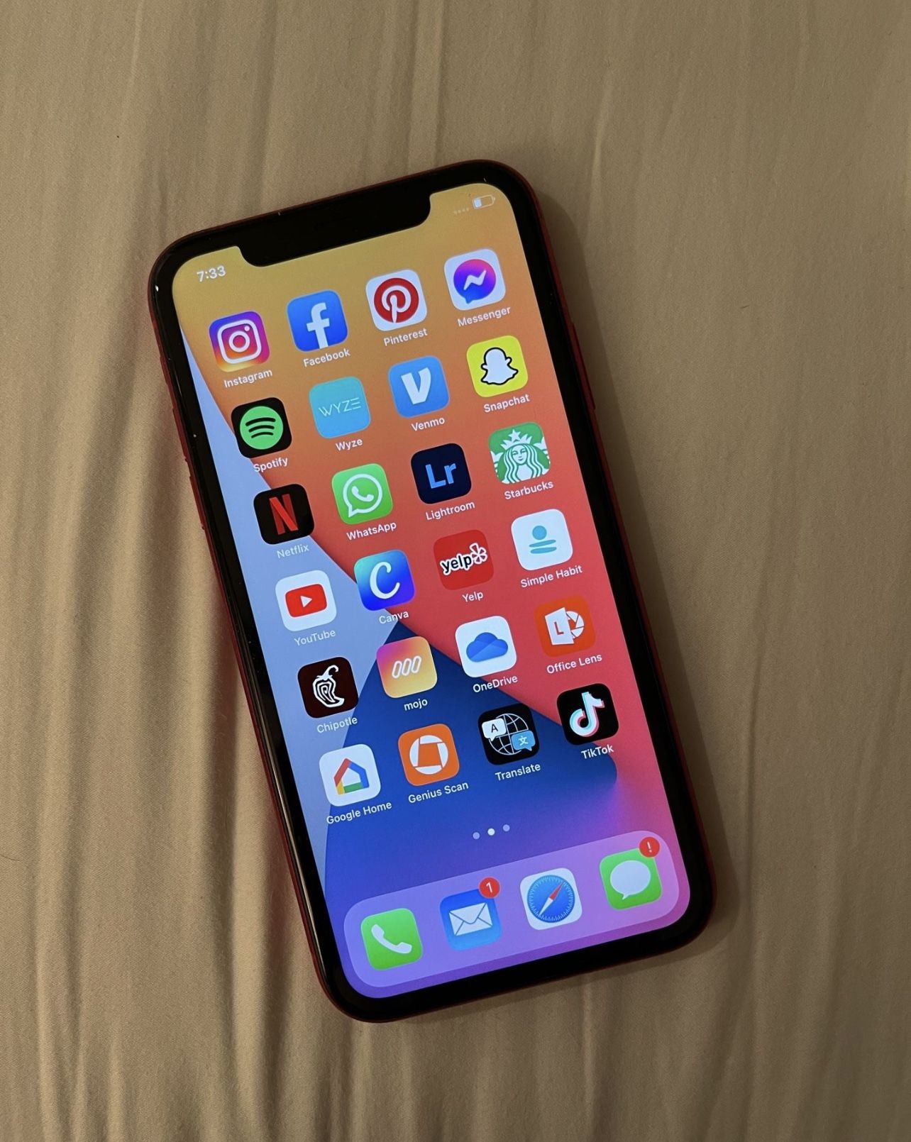 新品/お取寄 - iPhone 11 (PRODUCT)RED 64 GB docomo - 銀座 激安店舗