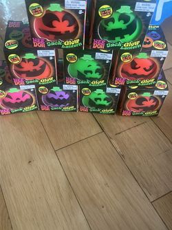 1 Set Of Two Jack Glow Lantern.