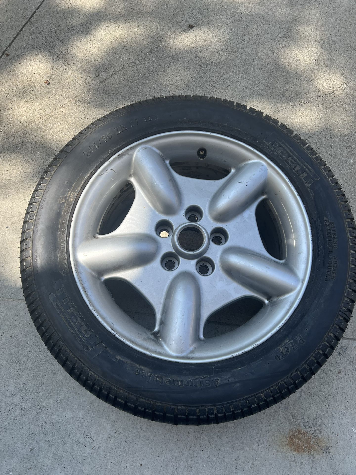 Pirelli P Zero Asimmetrico tire, sized 245/50 ZR17 with Porsche 928 Wheel
