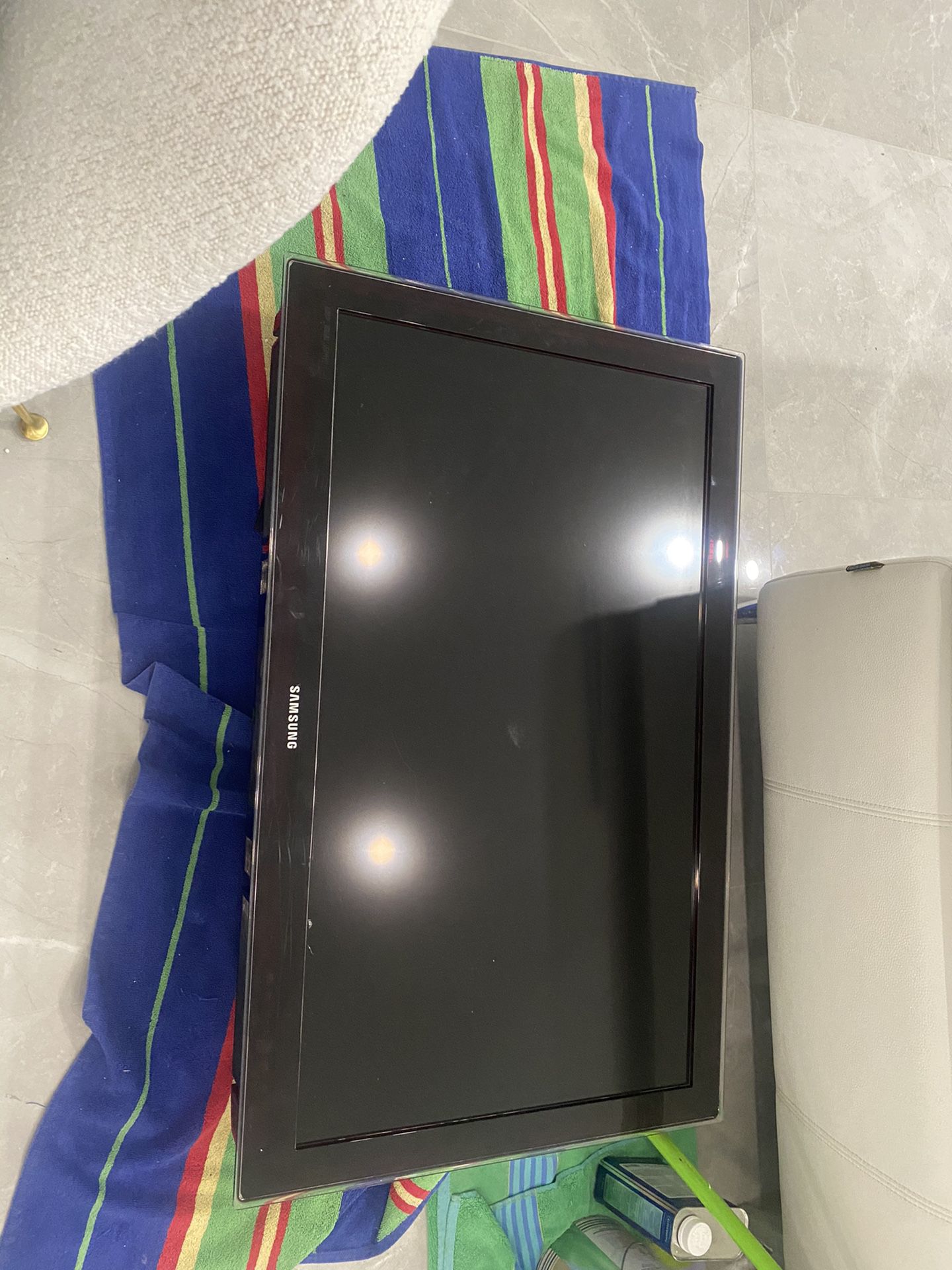Samsung tv 40 inch with bracket